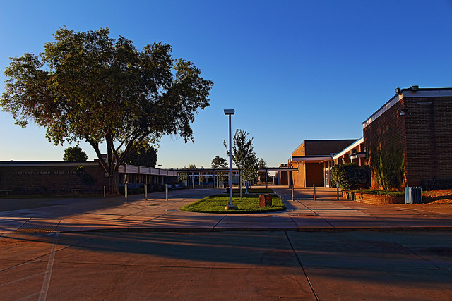 Wheatland Union High School District Logo
